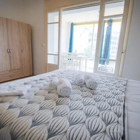 Jessica - Cozy 1br Ideal For Young Parents Apartment *
