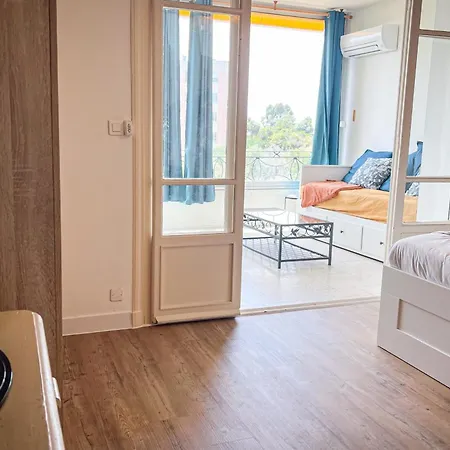 Jessica - Very Luminous 1br With Loggia - By Tgb Apartment