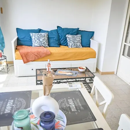 Apartment Jessica - Very Luminous 1br With Loggia - By Tgb